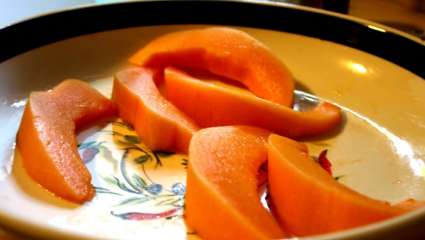 mettre de l’orange dans son assiette, c’est se prémunir contre les accidents vasculaires et donner les moyens à son organisme de lutter contre les maladies cardiaques en réduisant le cholestérol !